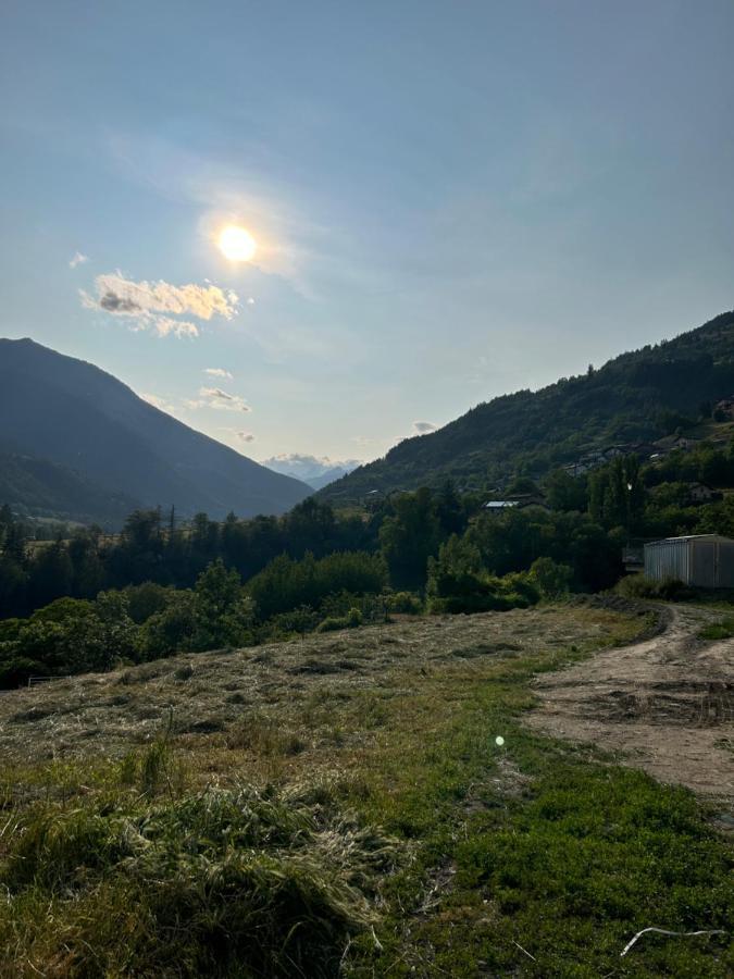 Mountain Cave Hotel อาออสตา ภายนอก รูปภาพ